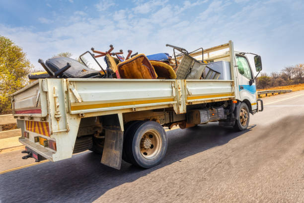 Moving and Downsizing Cleanouts in La Riviera, CA